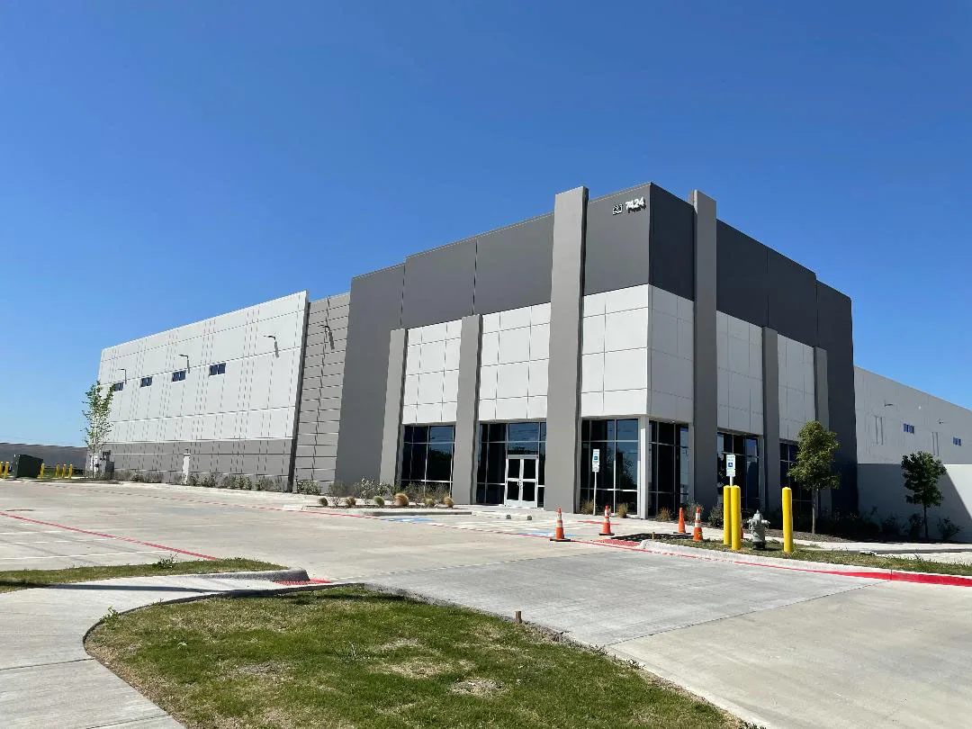 Distribution Center Roofing in Vancouver, WA